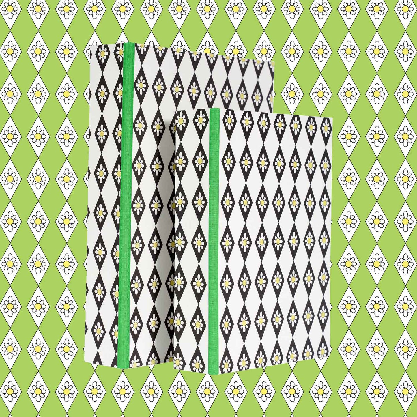 A5 Boxfile - Black Diamond Daisy - Green Grass