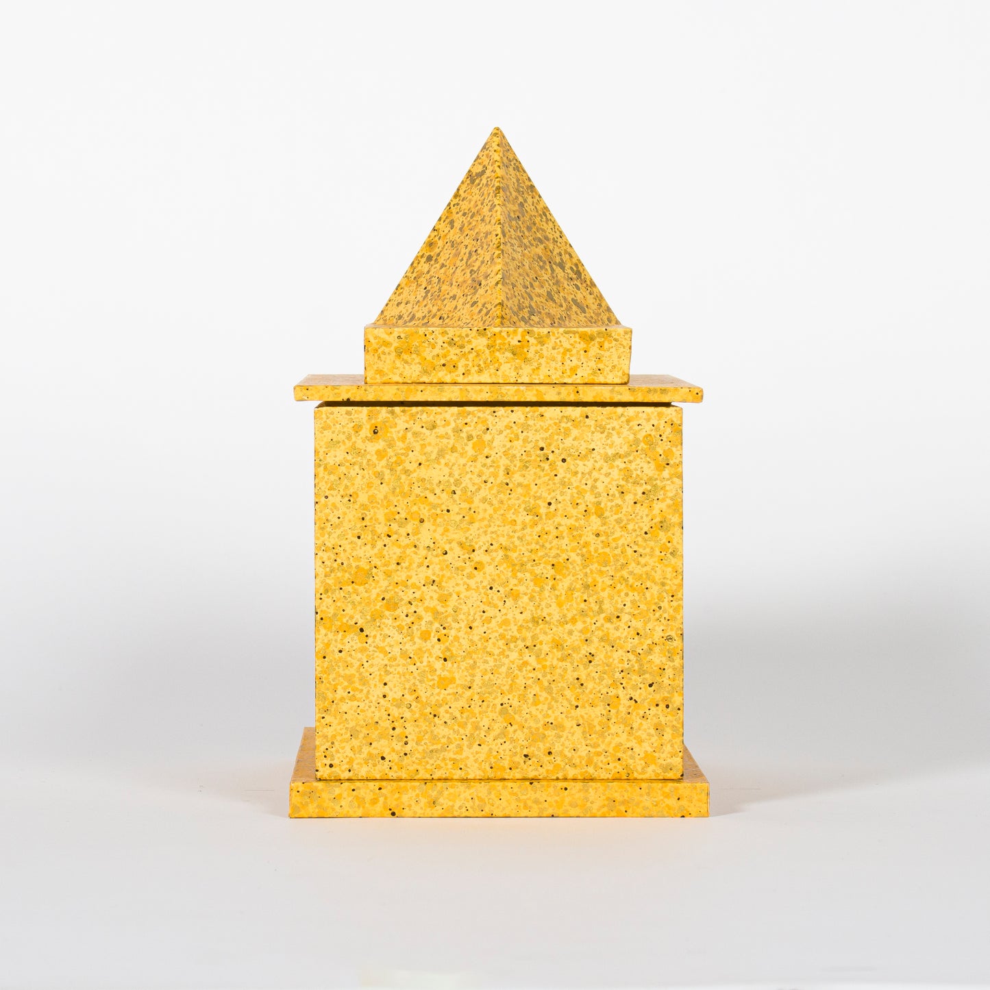 Pyramid Box