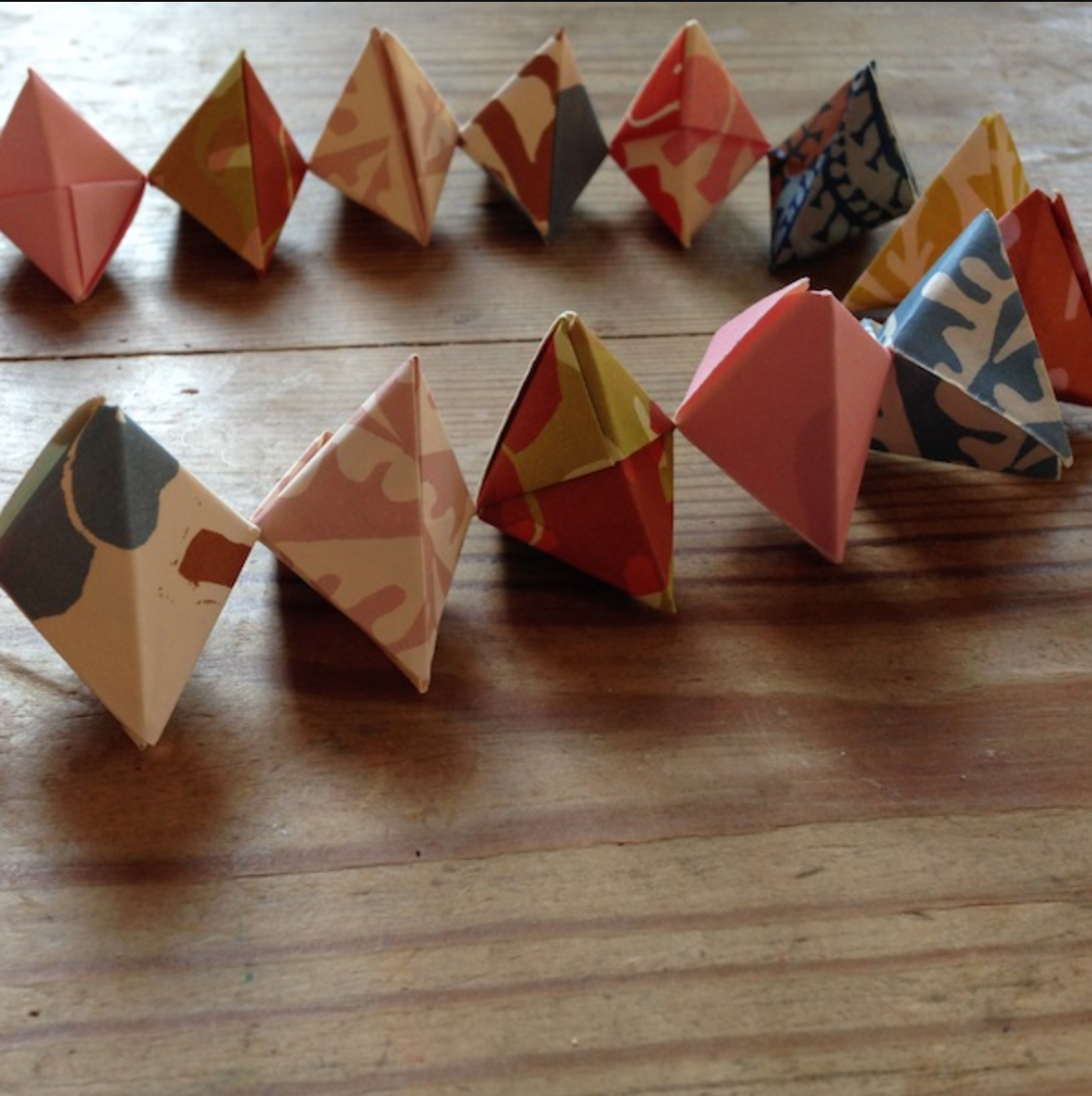 Origami Garland of Bobbles Kit