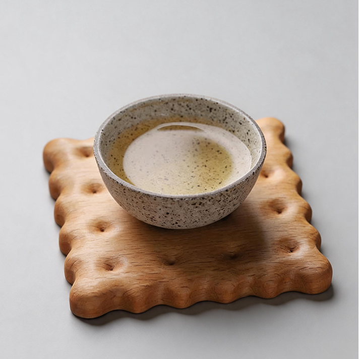 Square Wooden Biscuit Coaster: Beech