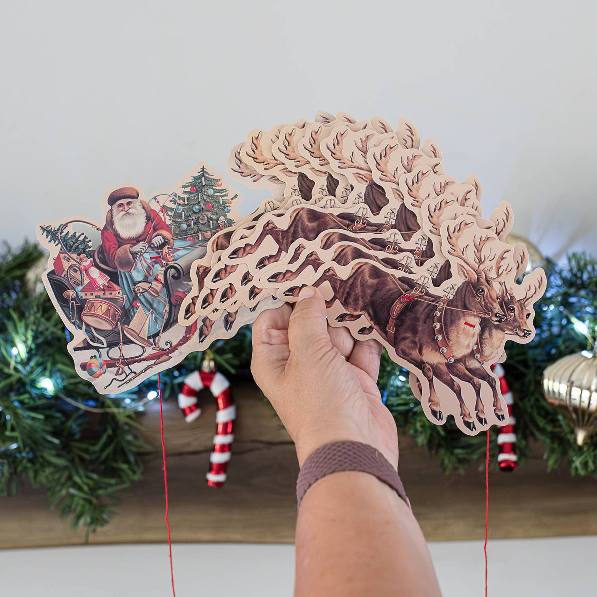 Santa Sleigh Christmas Garland