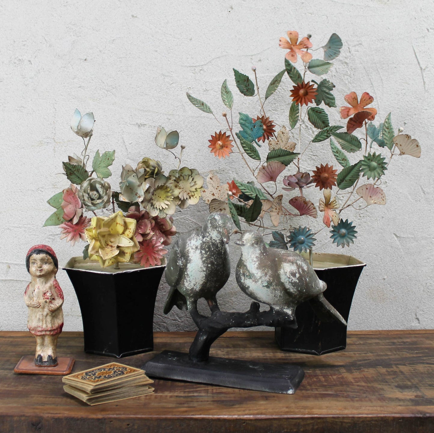 Decorative Pot Plant - 'Dahlias'