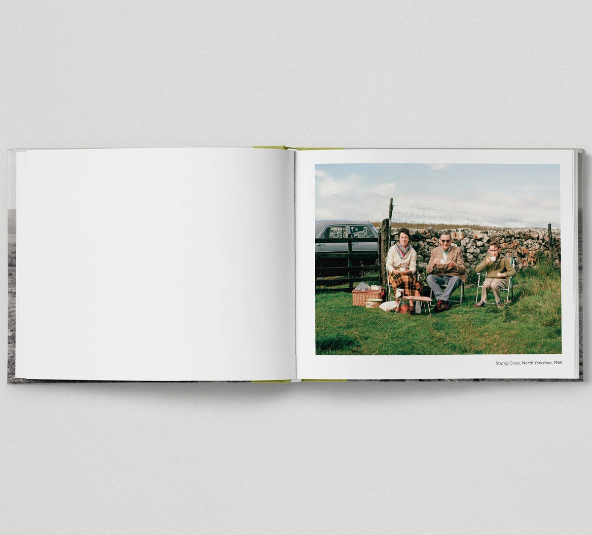 A Very British Picnic - Vintage Britain