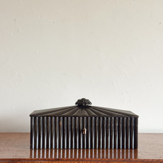 An Early 19th Century Anglo Indian Horn Box
