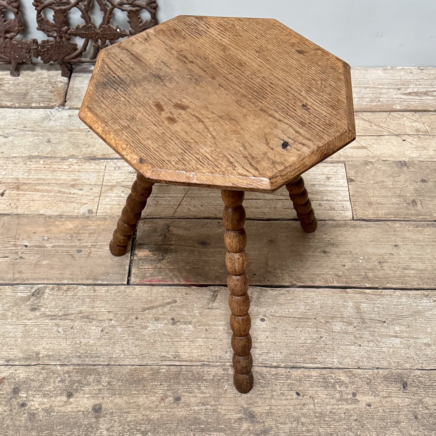 An Early 20th Century Oak Bobbin Gypsy Table