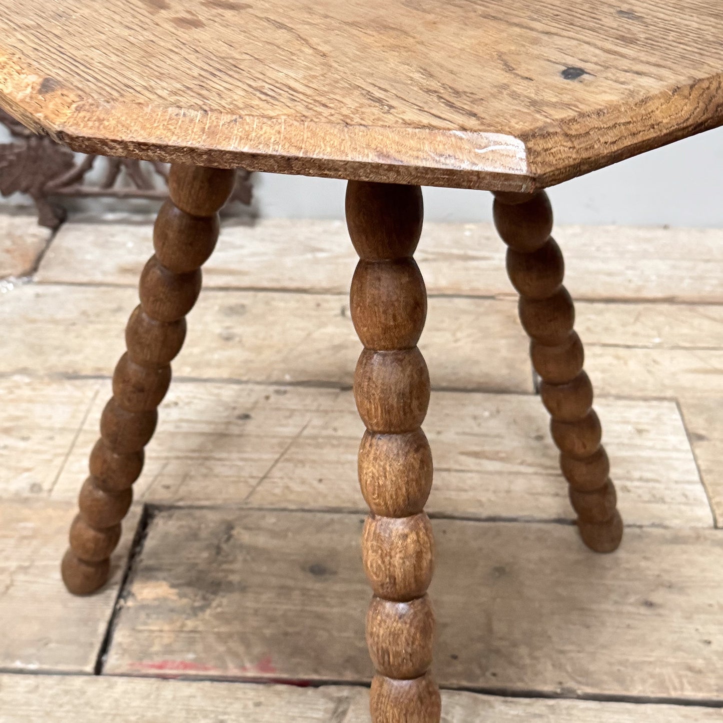 An Early 20th Century Oak Bobbin Gypsy Table