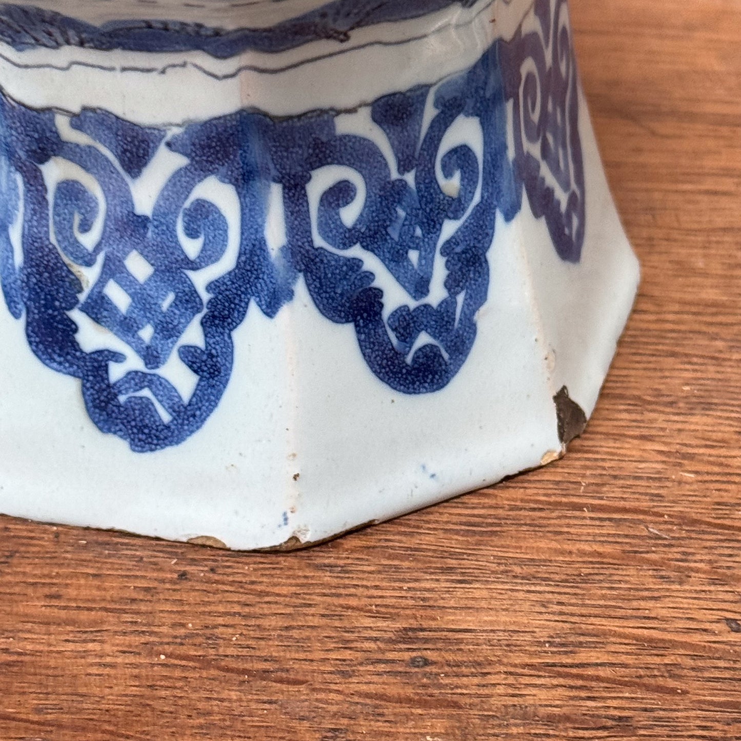 An Early 18th Century Dutch Delftware Baluster Vase