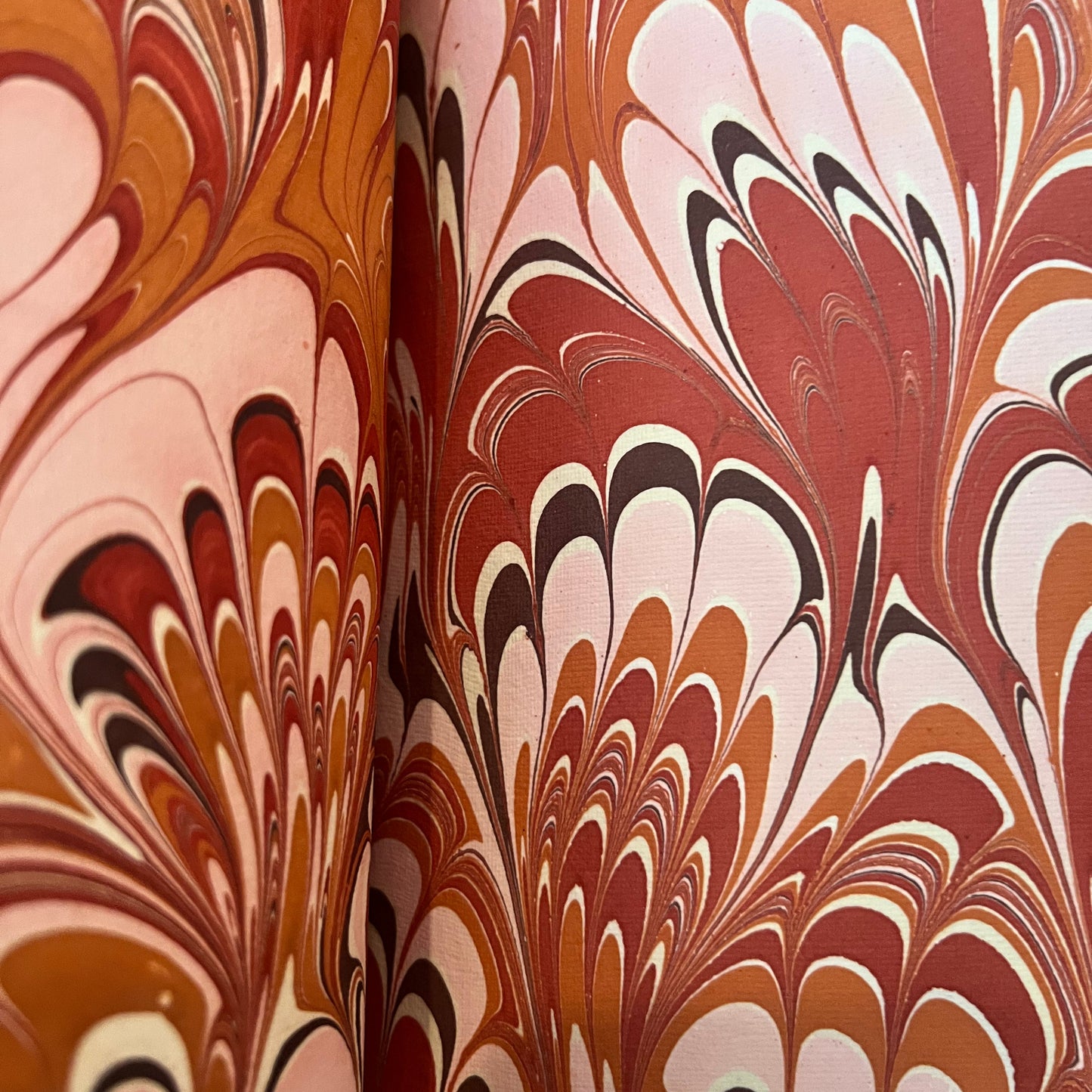 Marbled Wrapping Paper Set - Red