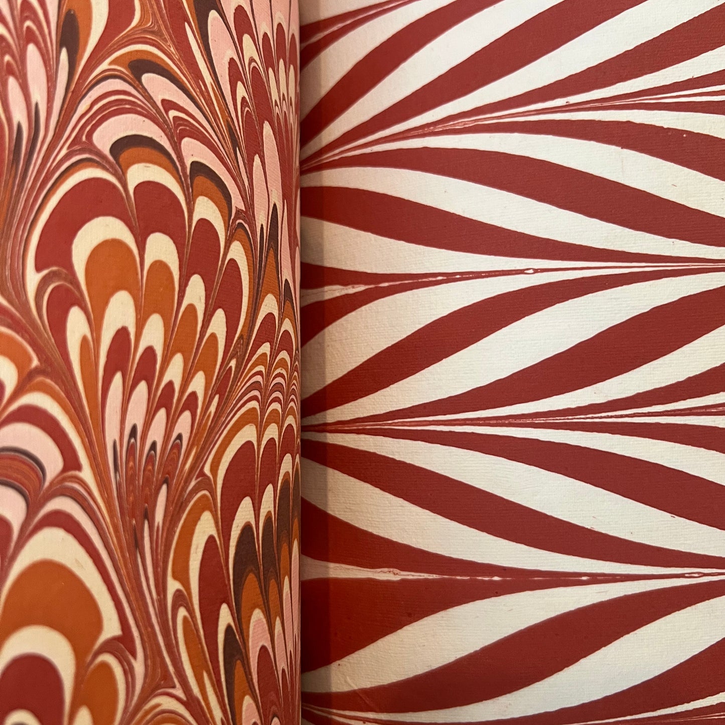 Marbled Wrapping Paper Set - Red