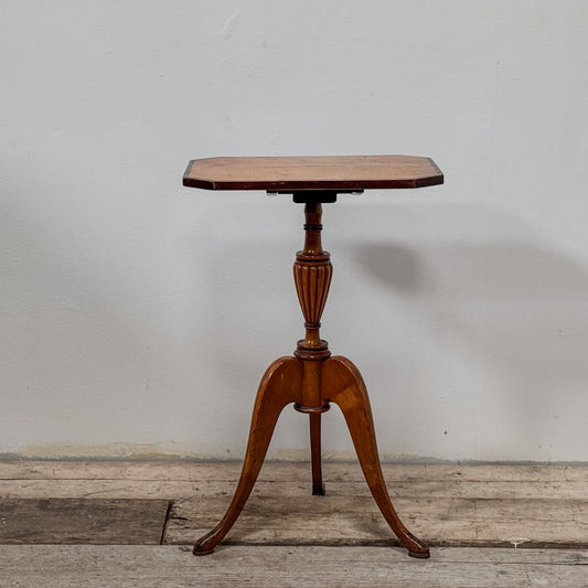 A Sheraton Period Satinwood Occasional Table