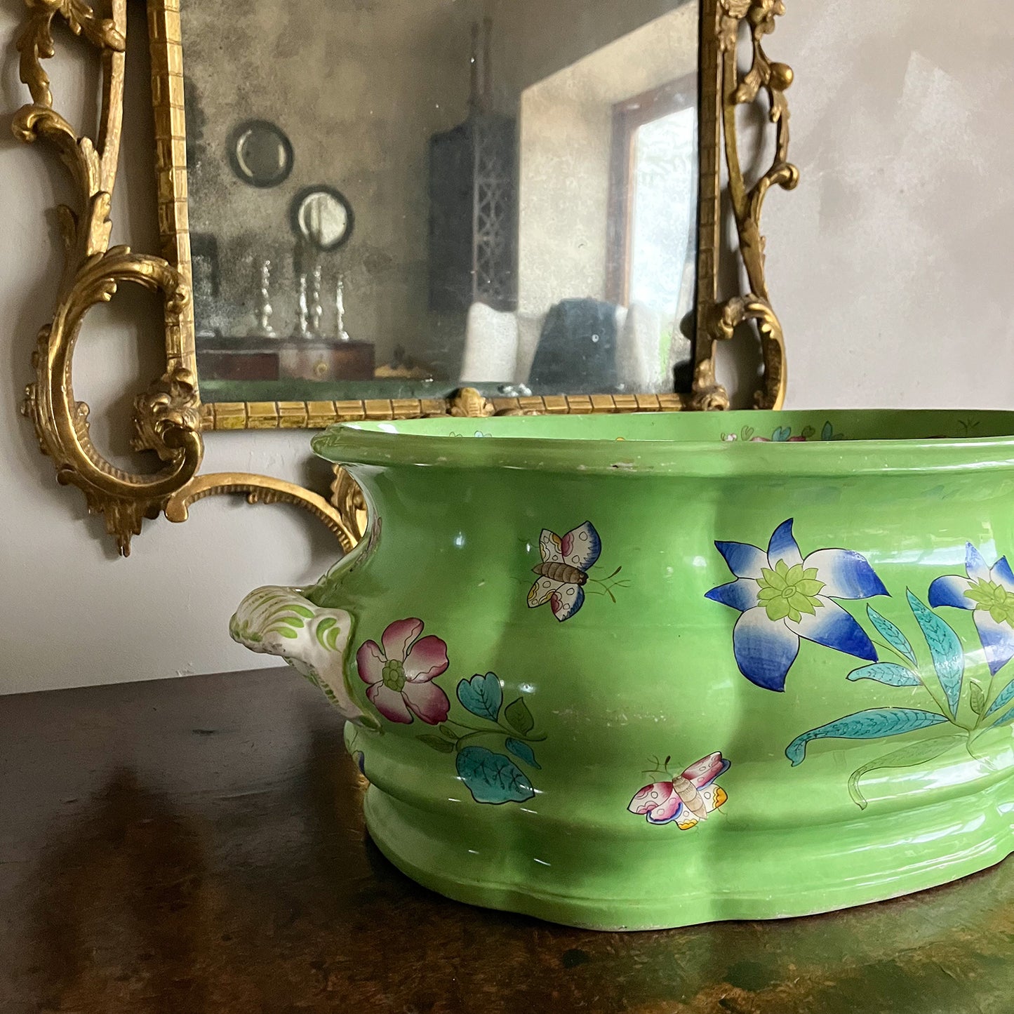 A Rare Early 19th Century Copeland & Garrett Foot Bath