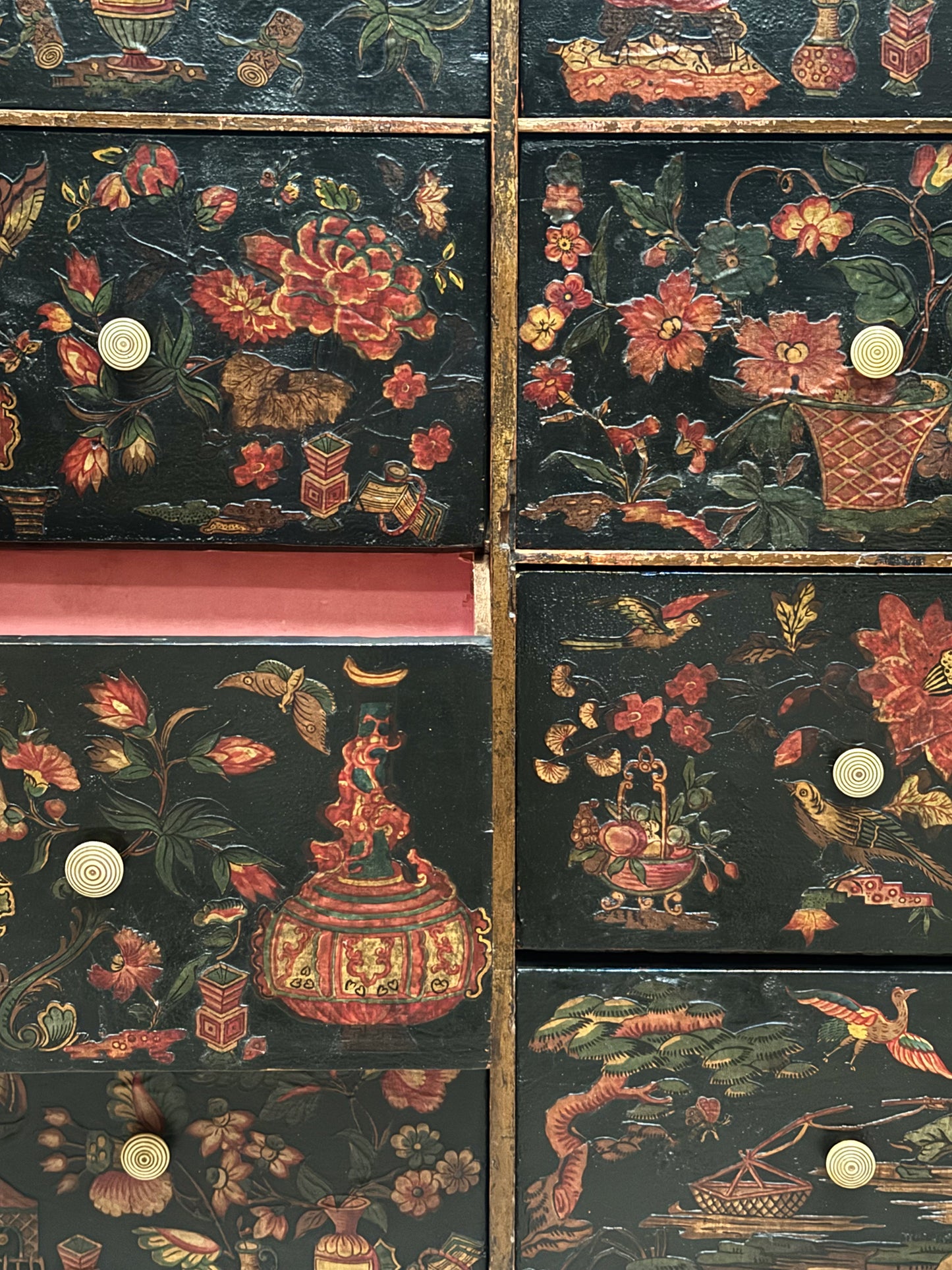 An Early 19th Century Découpage Chinoiserie Cabinet