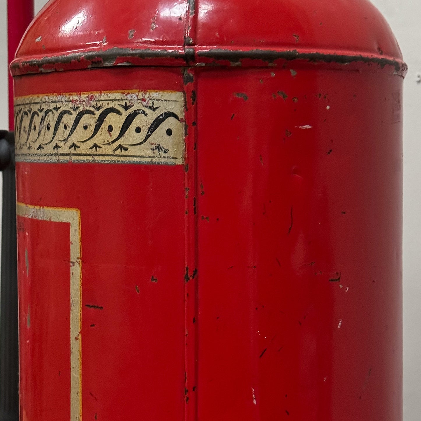 Red Tea Canister Lamp