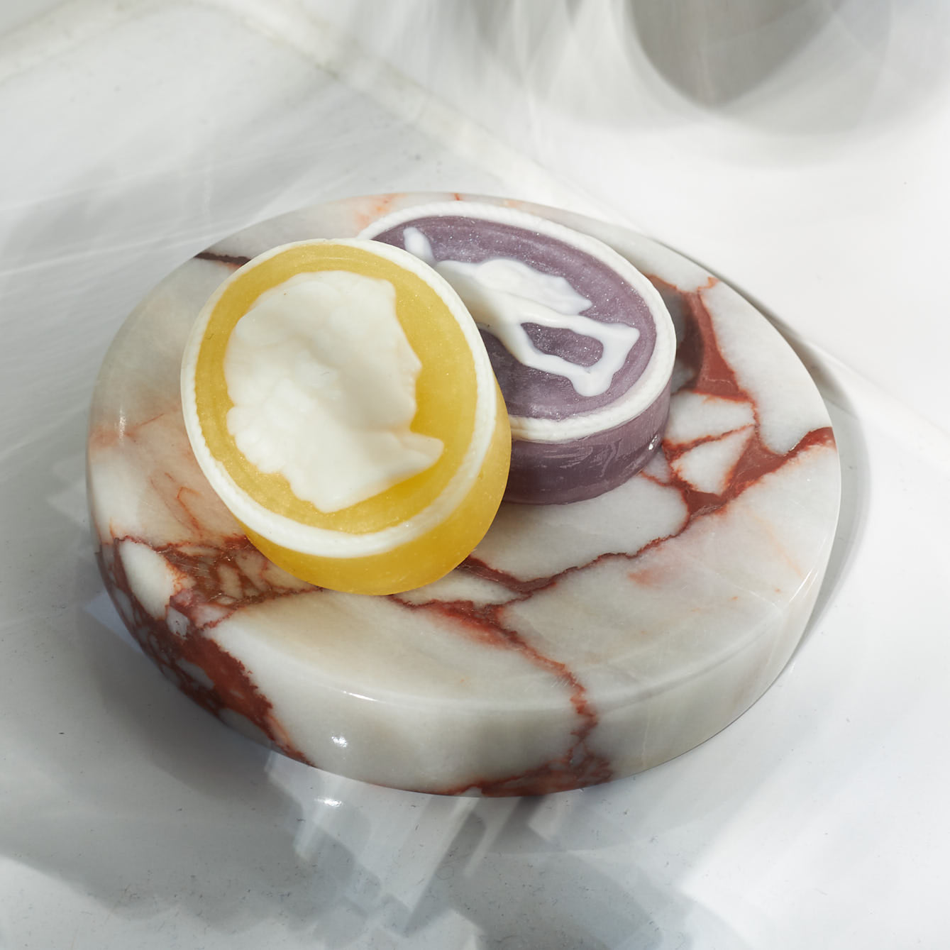 Red & White Marble Soap Dish  - Round