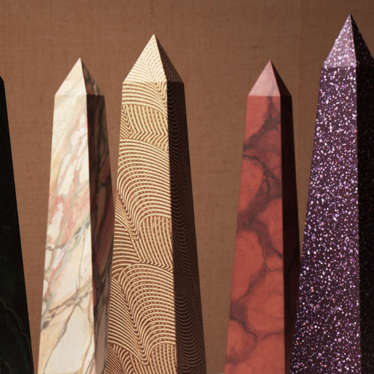 15" Obelisk - Verona Rosso
