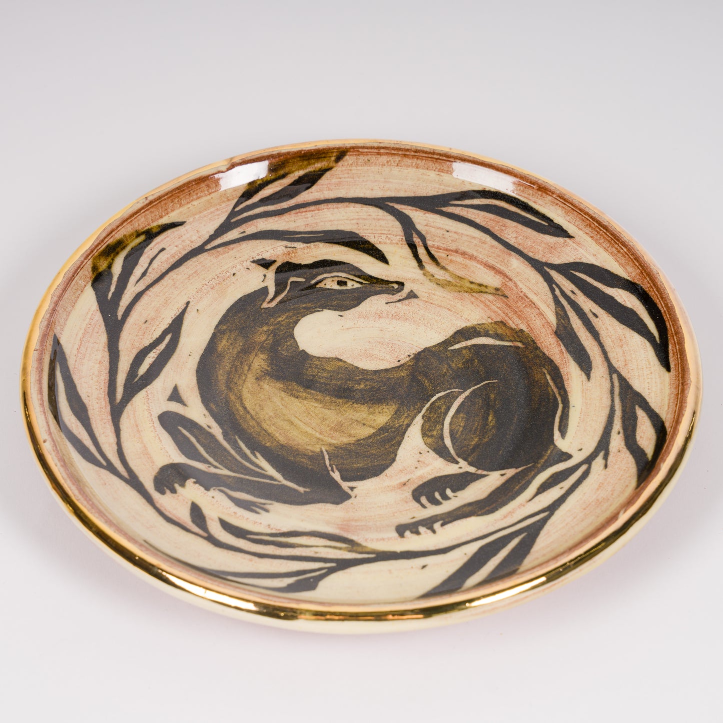 Dog and Wreath Plate