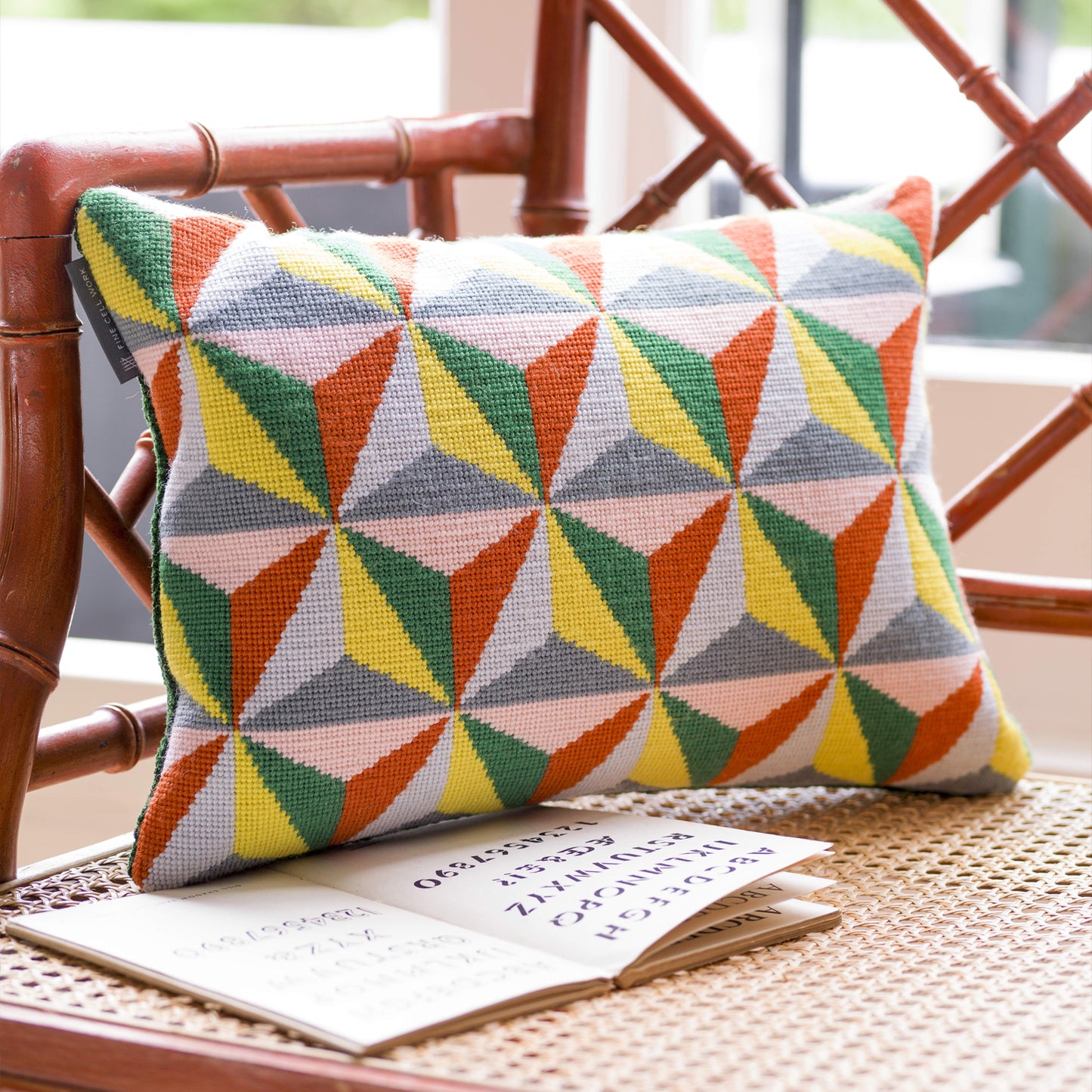 Tetrahedron Cushion - Pink