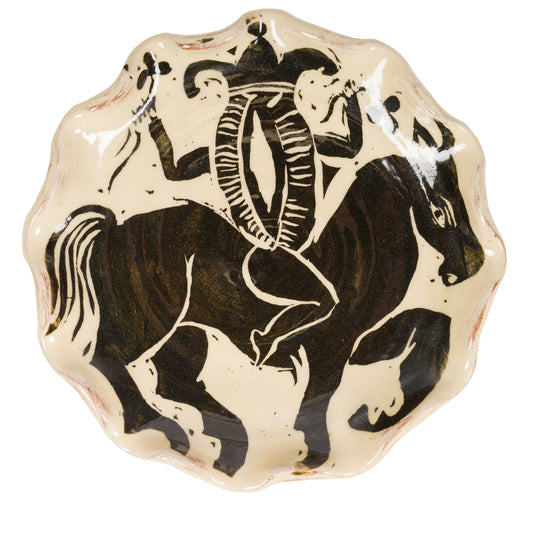 Frilly Vulva on Horse Plate