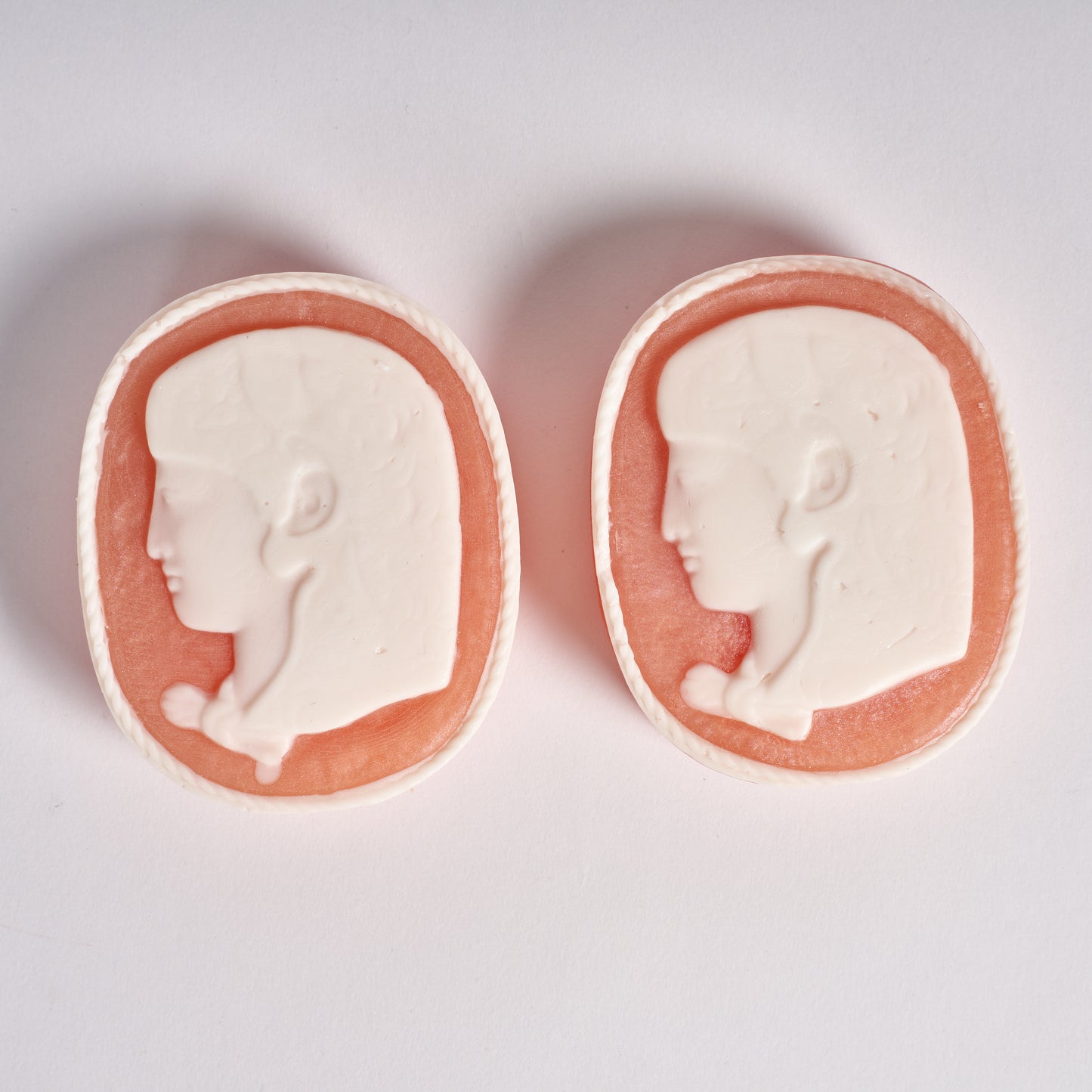 Aset Soap- Cardamom & Mimosa
