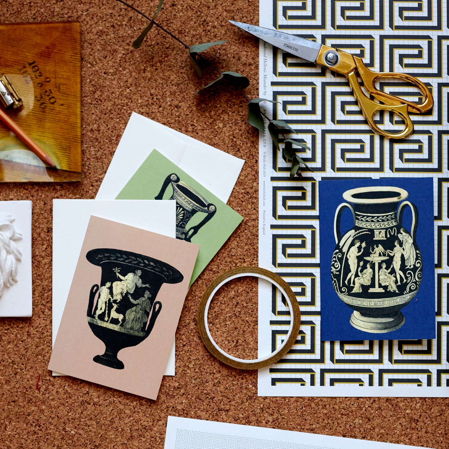 Greek Vase Greeting Card - Pink