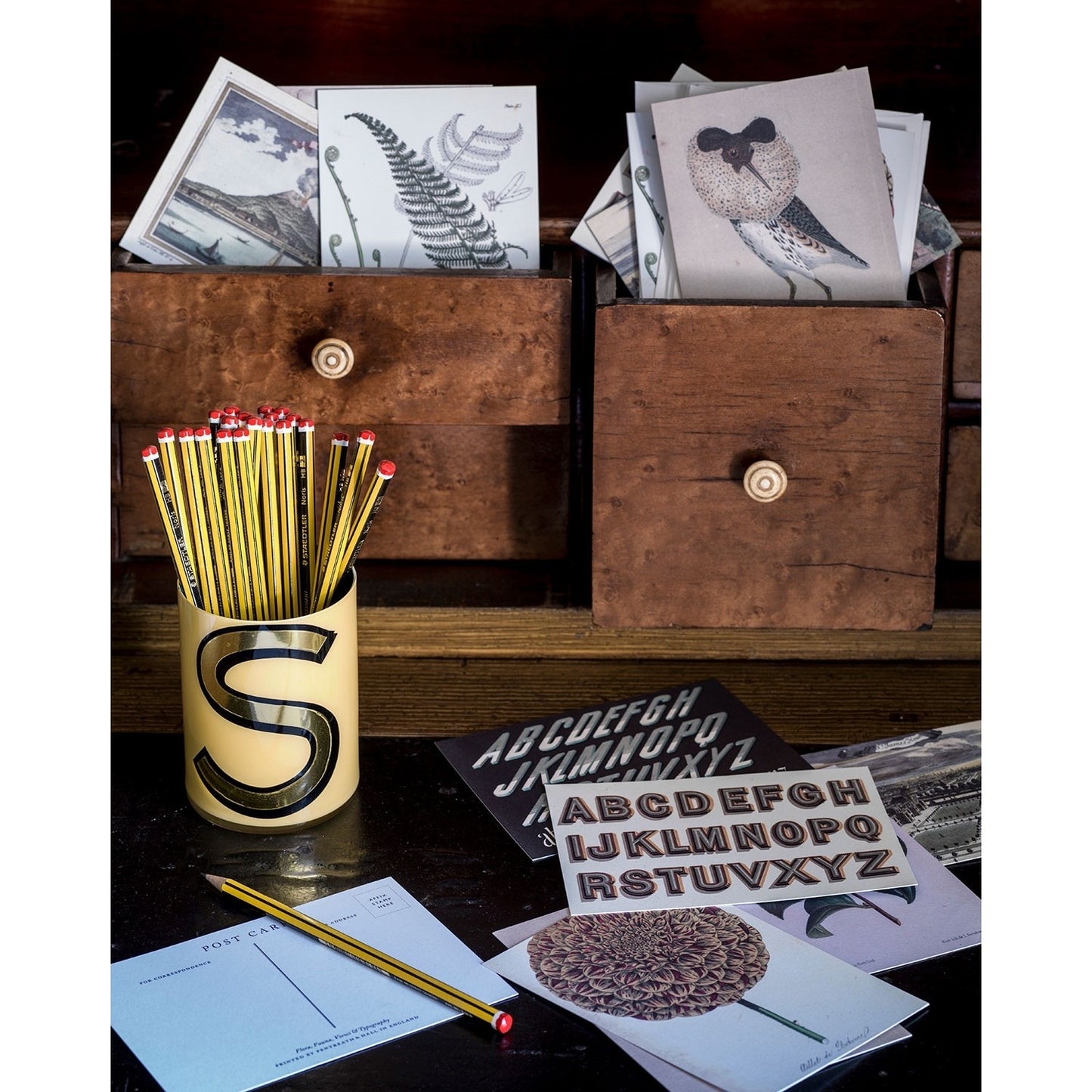 Alphabet Brush Pot - T